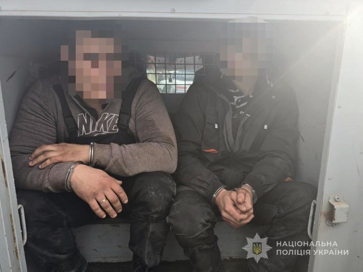 Зупинили для перевірки документів: на Волині двох чоловіків підозрюють у побитті правоохоронців 