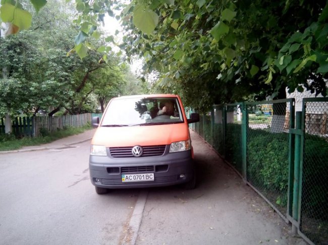 У Луцьку «автоандон» лаявся та «крутив» дулі. ФОТО