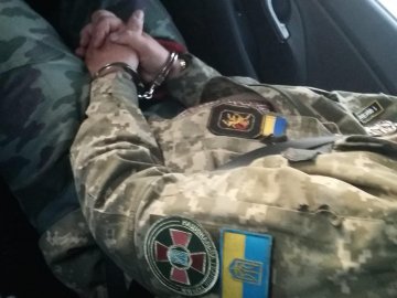 У Польщі затримали чоловіка, який видавав себе за українського генерала