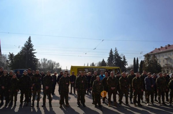У Луцьку «Правий сектор» вшанував Шевченка ходою. ФОТО