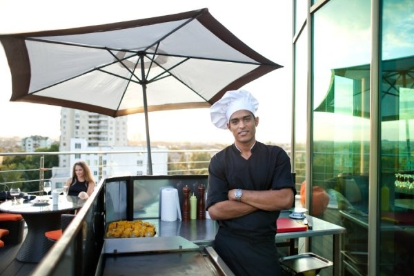 Відкриття кафе на даху в Луцьку. ФОТО. ВІДЕО