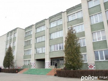 Не конкурс, а імітація, - депутат про вибір директора школи Луцькрадою