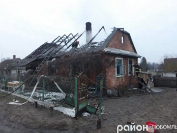 Пожежа на Волині залишила сім'ю без даху над головою