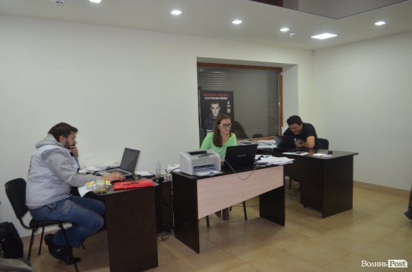 Як минув день у виборчих штабах політсил у Луцьку