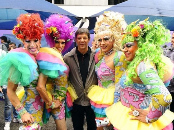 У Бразилії відбувся наймасовіший в історії гей-парад. ФОТО