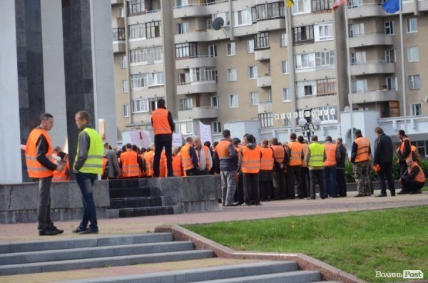 Волинські дорожники знову мітингують. ФОТО