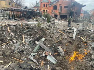 Російські військові обстріляли Білу Церкву: пошкоджені 20 будинків. ВІДЕО
