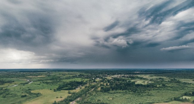 Захопливі світлини волинського озера з висоти. ФОТО