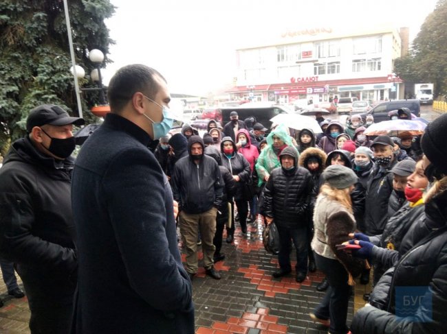 У Володимирі підприємці та працівники ринку влаштували мітинг. ФОТО