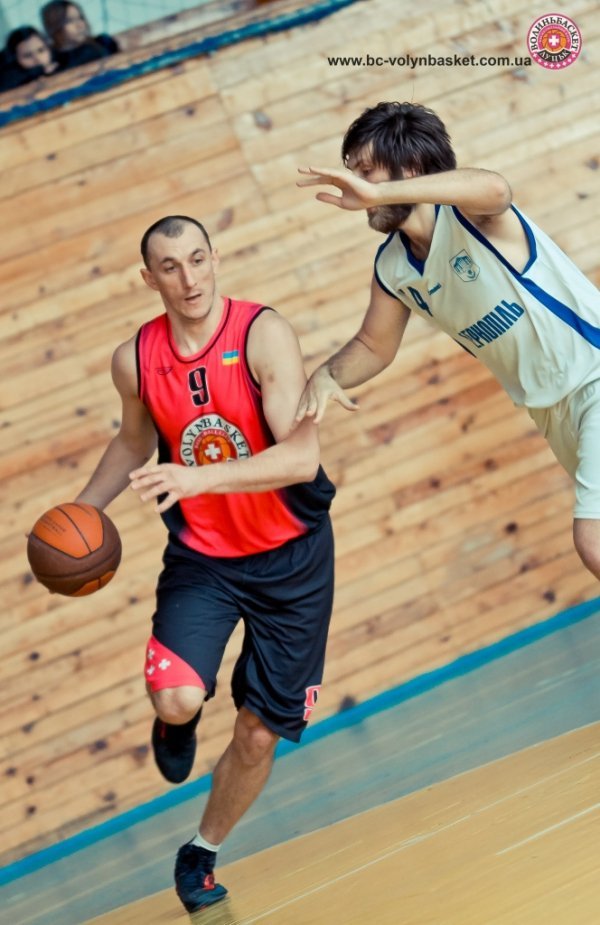 Як волиняни «познущалися» над тернополянами. ФОТО