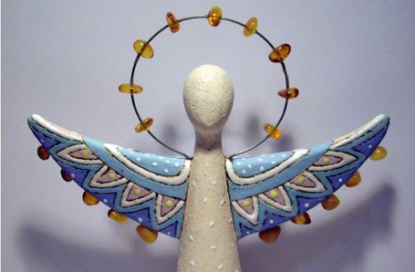 Волинянка з інвалідністю отримала бурштинову статуетку «Ангел добра» за перемогу у конкурсі