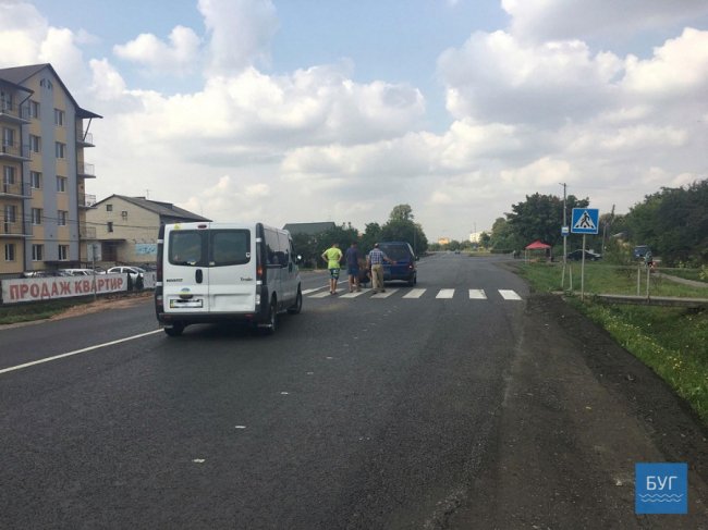 У місті на Волині Renault врізався у Peugeot. ФОТО
