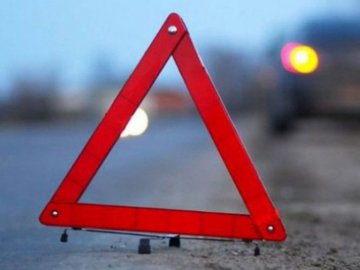 У Луцьку на Соборності зіткнулися дві автівки. ВІДЕО