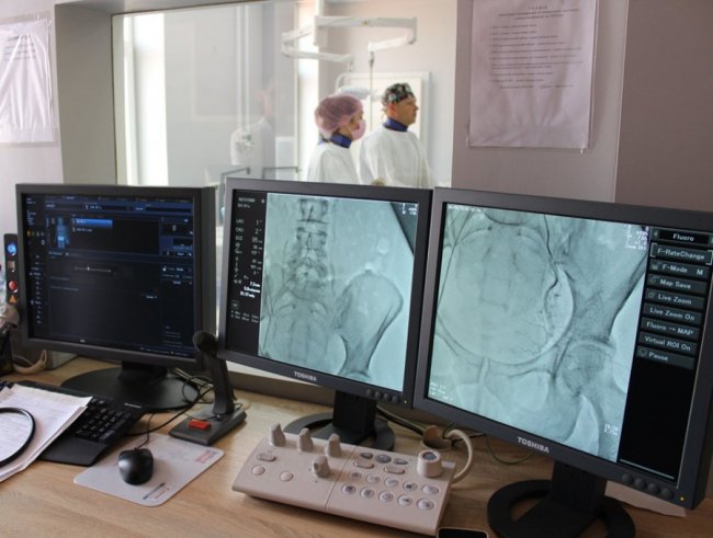 На Волині лікують фіброміому матки без єдиного розрізу