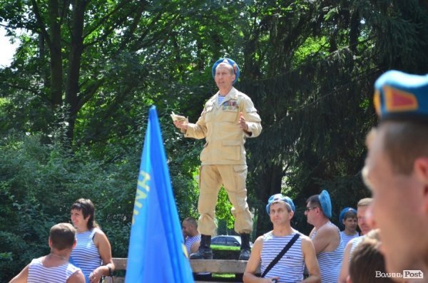Луцьком пройшов «десант-парад». ФОТО