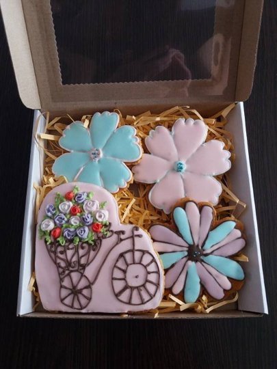 Для порятунку дитини у Луцьку продають імбирне печиво