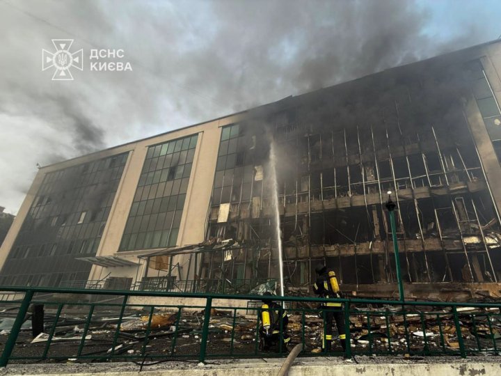 Зеленський: замість припинення вогню – масовані удари