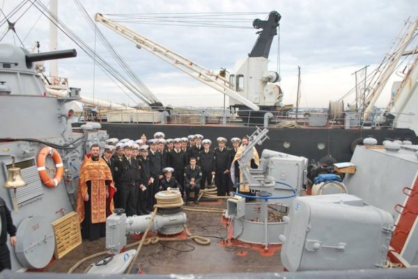 Священики з Волині на борту корвету «Луцьк». ФОТО