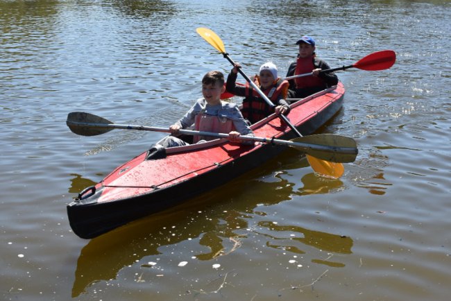 Водні забави, змагання та смаколики: поблизу Луцька розпочалися «Дні відкритої води». ФОТО