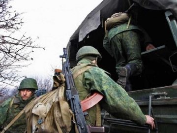 Російські окупанти викрали священника та мерів 11 міст