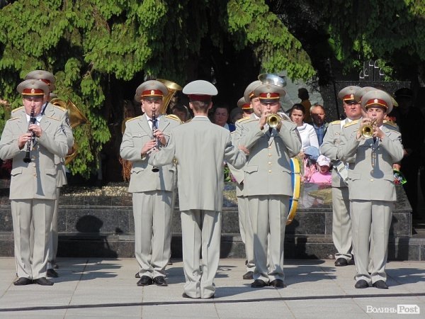У Луцьку відзначили День Перемоги. ФОТО