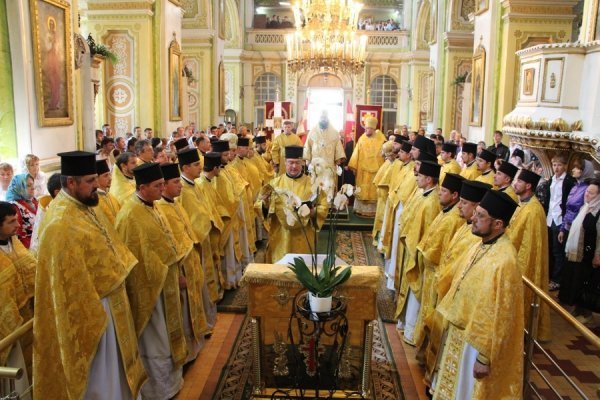 Випускний у  Волинській богословській академії. ФОТО. ВІДЕО