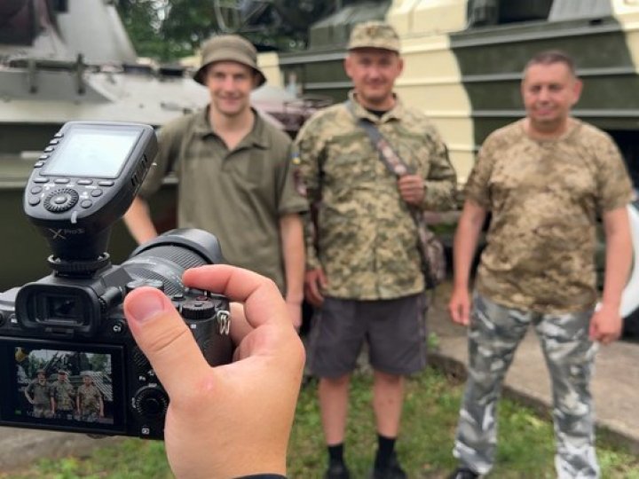 У Луцьку влаштували фотосесію для ветеранів. ВІДЕО