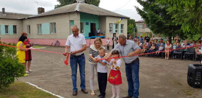 На радість дітям: на Волині – два нові ігрові майданчики. ФОТО