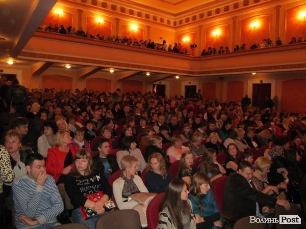  У Луцьку виступив «Містер щастя». ФОТО