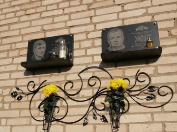 На Волині відкрили пам'ятні дошки загиблим Героям Олександру Євстурову та Миколі Мельнику. ФОТО