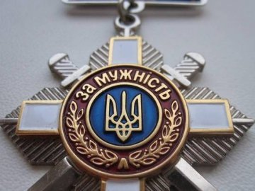 Президент посмертно нагородив орденами «За мужність» трьох волинських бійців 