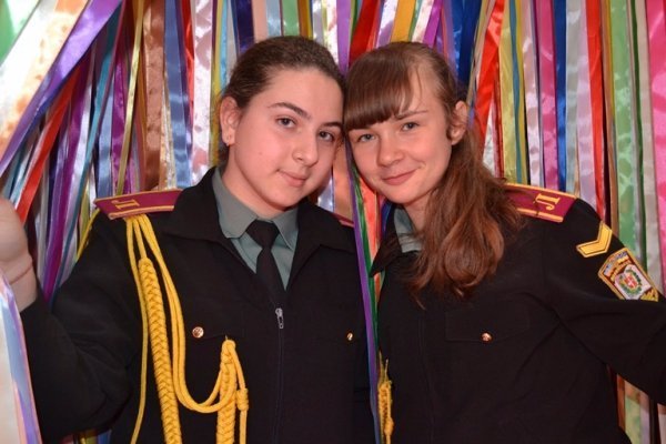 У Луцьку відкрився єдиний в Україні стрічковий лабіринт. ФОТО