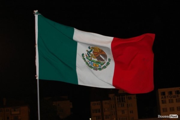 «Поліське літо з фольклором» завершили парадом, концертом і феєрверком. ФОТО