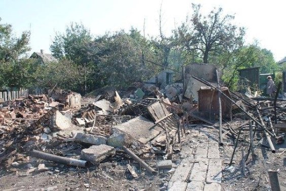 Обстріляне Сніжне. ФОТО