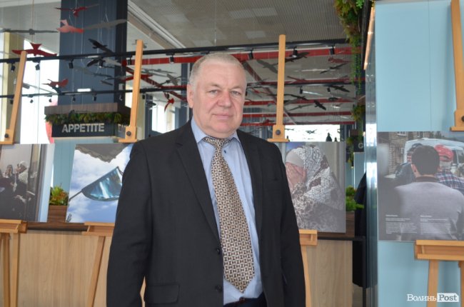 У Луцьку відкрили виставку світлин «Історії з окупованого Криму». ФОТО