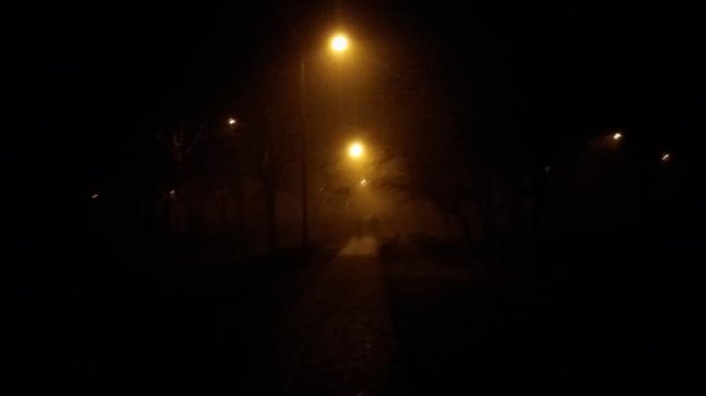 Туманна ніч у Луцьку: неймовірні світлини