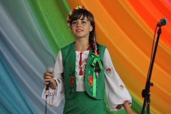 Маленька волинянка перемогла у творчому конкурсі фестивалю «Селянські зірочки». ФОТО
