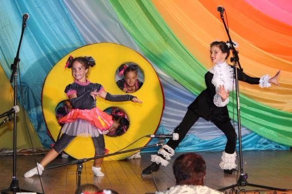 Маленька волинянка перемогла у творчому конкурсі фестивалю «Селянські зірочки». ФОТО