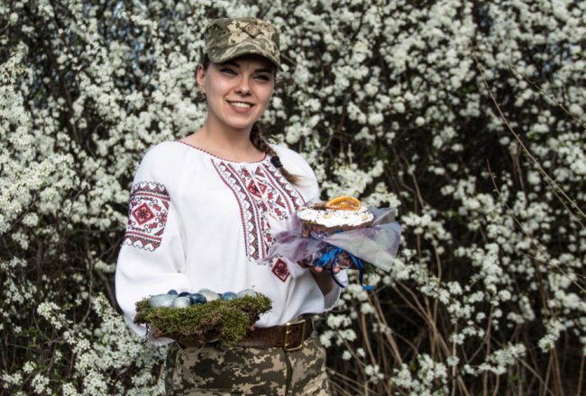 Як бійці волинської бригади зустрічають Великдень на передовій. ФОТО