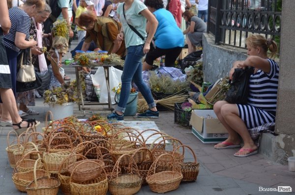 Як у Луцьку віряни відзначали свято Маковія. ФОТО