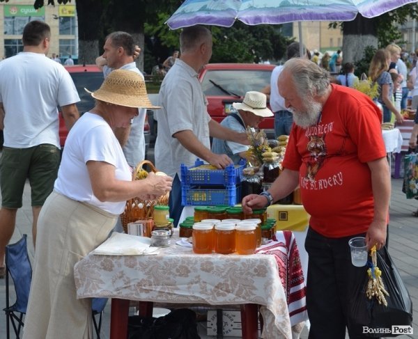Як у Луцьку віряни відзначали свято Маковія. ФОТО