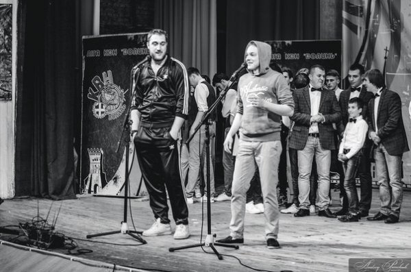 КВН у Луцьку: Рівне «вирвало» перемогу в Запоріжжя. ФОТО