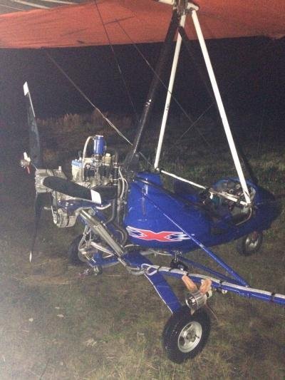 На Волині поблизу кордону виявили осіб з мотодельтапланом. ФОТО