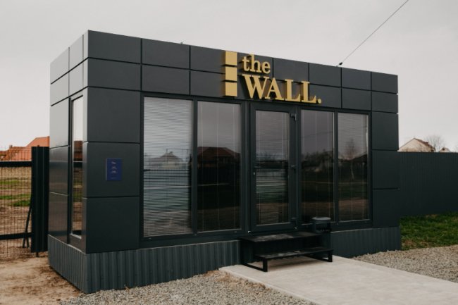 GREENWALL – нова забудова поблизу Луцька в унікальному стилі BARN-house*