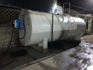 У Луцьку «накрили» підпільну АЗС 