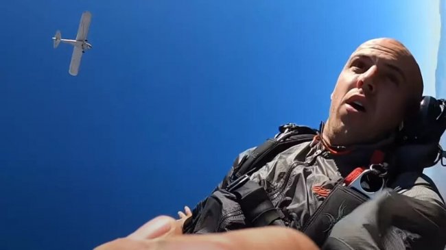 Ютуб-блогер зі США заради переглядів влаштував авіатрощу