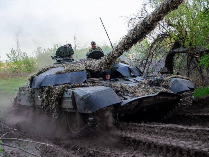 За добу українські воїни знищили 1120 окупантів, 42 артсистеми, 146 автомобілів ворога