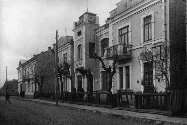 Опублікували рідкісне фото довоєнної вулиці Словацького в Луцьку