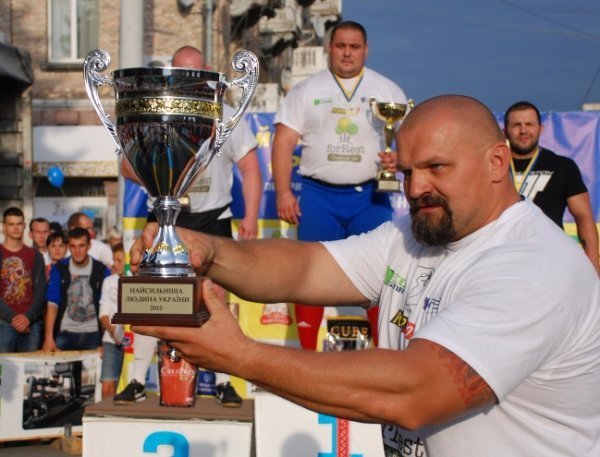 Фінал кубка України зі стронгмену відбудеться у Луцьку. ФОТО