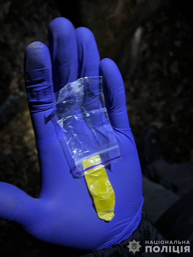 У Луцьку затримали 18-річного наркозакладчика